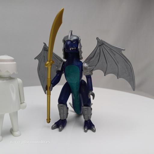 PLAYMOBIL GUERRERO DRAGON 