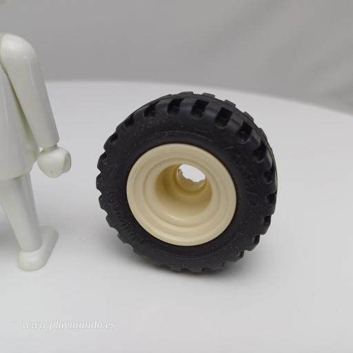 PLAYMOBIL RUEDA TODOTERRENO mod054