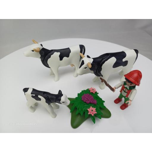 PLAYMOBIL 3077 VACAS CON NIÑO (AÑO 1999) [1]