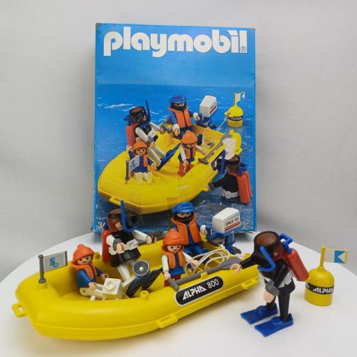 PLAYMOBIL 3479 SUBMARINISTAS CON LANCHA  (VERSION 1, AÑO 1984 - 1988)