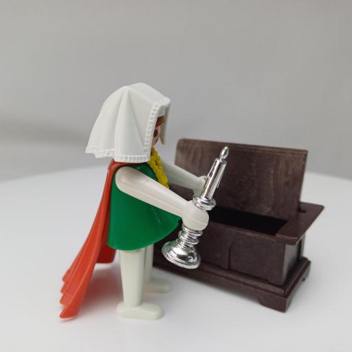 PLAYMOBIL 3376 CONDESA MEDIEVAL (AÑO 1977  - 1980) [1]