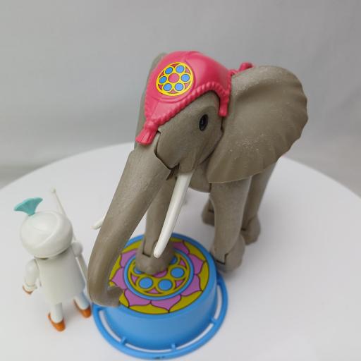​PLAYMOBIL 3711 ELEFANTE DEL CIRCO CON DOMADOR Y ACROBATA (V2 AÑO 1993 - 1994) [4]