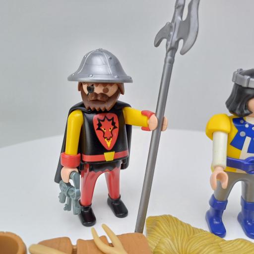 PLAYMOBIL 3328 PRINCIPE PRISIONERO (AÑO 2004) [2]