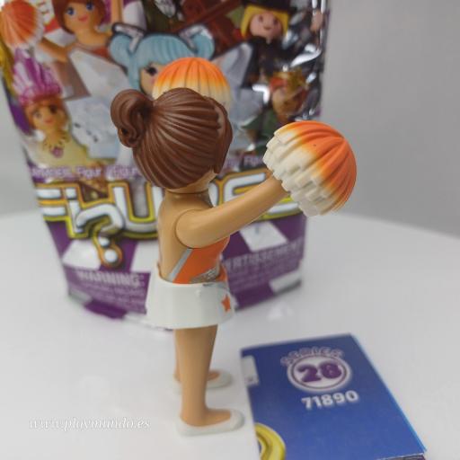 PLAYMOBIL SERIE 28 CHICAS ANIMADORA [1]