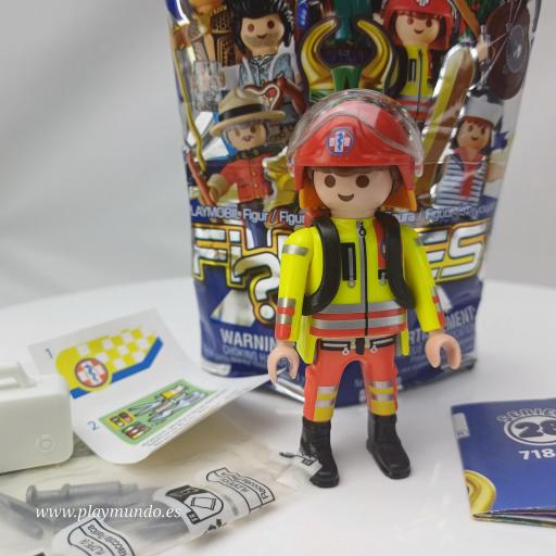 PLAYMOBIL SERIE 28 CHICOS MEDICO EMERGENCIAS