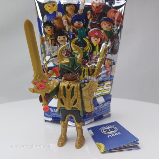PLAYMOBIL SERIE 28 CHICOS CABALLERO DORADO