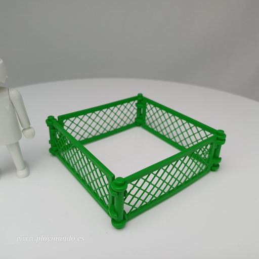 PLAYMOBIL VALLA PEQUEÑA VERDE