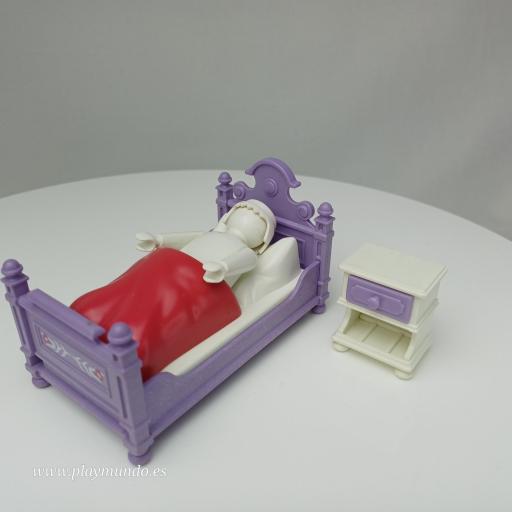 PLAYMOBIL  CAMA Y MESITA MOBILIARIO 