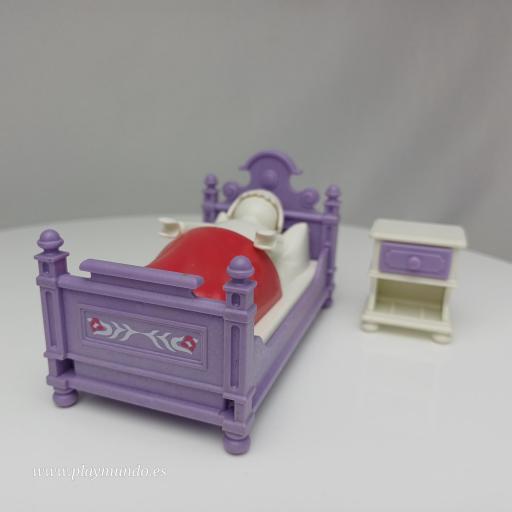 PLAYMOBIL  CAMA Y MESITA MOBILIARIO  [1]