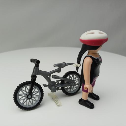 PLAYMOBIL 4743 SPECIAL CHICA EN BICICLETA (AÑO 2010) [2]