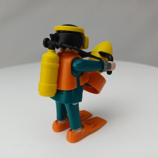 PLAYMOBIL 4688 SPECIAL SUBMARINISTA (AÑO 2009) [1]