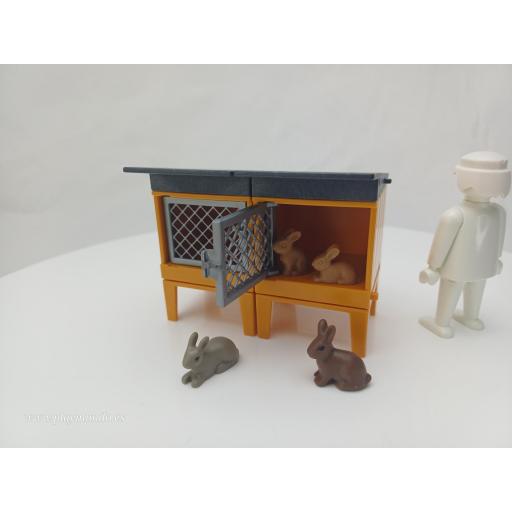 PLAYMOBIL CONEJERA CON CONEJOS ANIMALES 