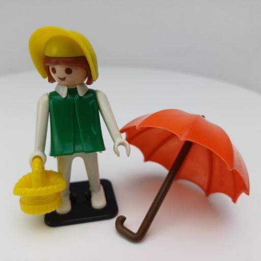 PLAYMOBIL 3345 DAMA OESTE CON PARAGUAS (AÑO 1976 - 1978) [2]