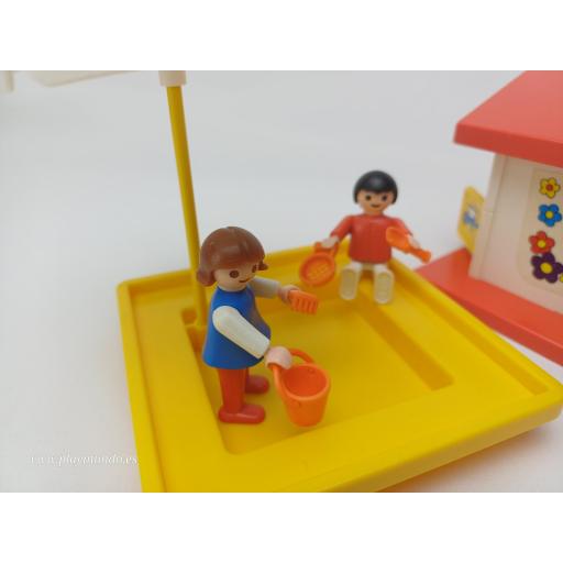 PLAYMOBIL 3497 NIÑOS CASITA Y ARENERO  (AÑO 1985 - 1995) [4]
