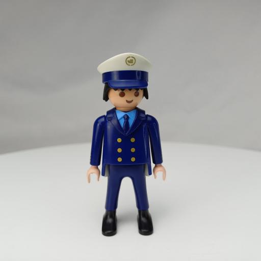 PLAYMOBIL CAPITAN DE BARCO [0]