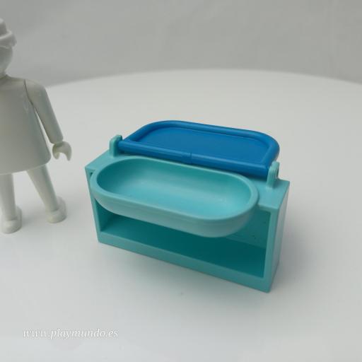 PLAYMOBIL  BAÑERA CAMBIADOR BEBE [2]