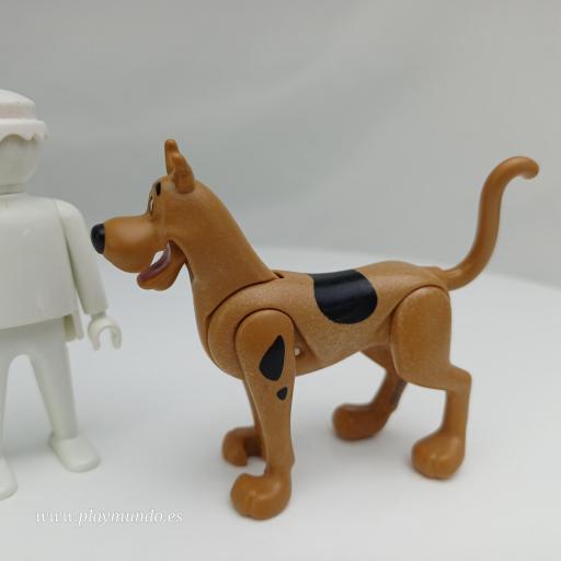 PLAYMOBIL PERRO ANIMALES  SCOOBY DOO CARA B