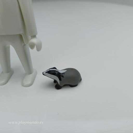 PLAYMOBIL CRIA DE TEJON  ANIMALES BOSQUE