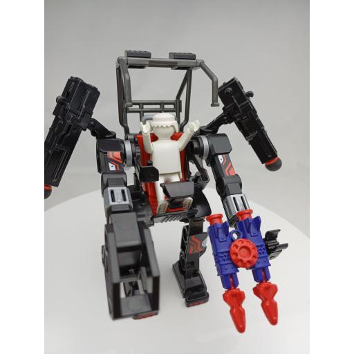 PLAYMOBIL ROBOT TRAJE MECANICO [5]