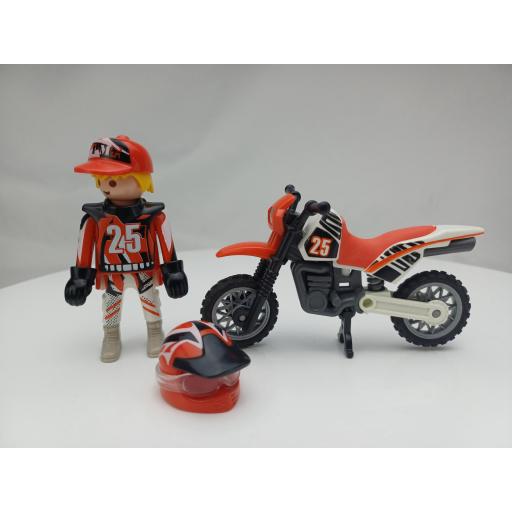 PLAYMOBIL 9357 SPECIAL MOTO MOTOCROSS  (AÑO 2018)