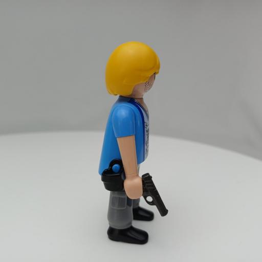 PLAYMOBIL MUÑECO CLICK  CON PISTOLA MOD848 [1]