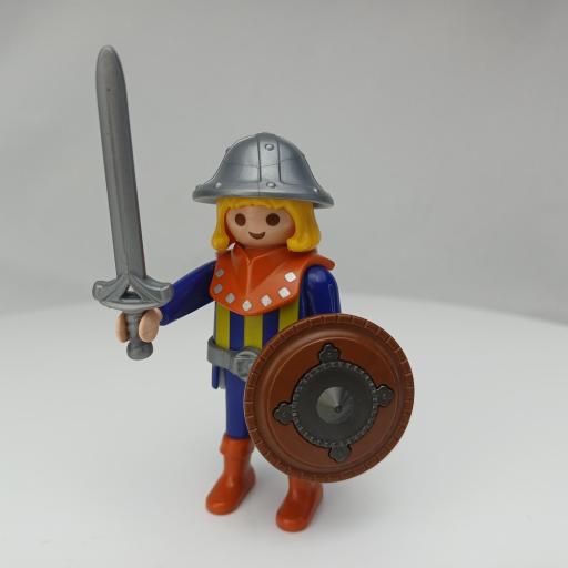PLAYMOBIL GUERRERO CABALLERO MEDIEVAL MUÑECO CLICK  MOD1088