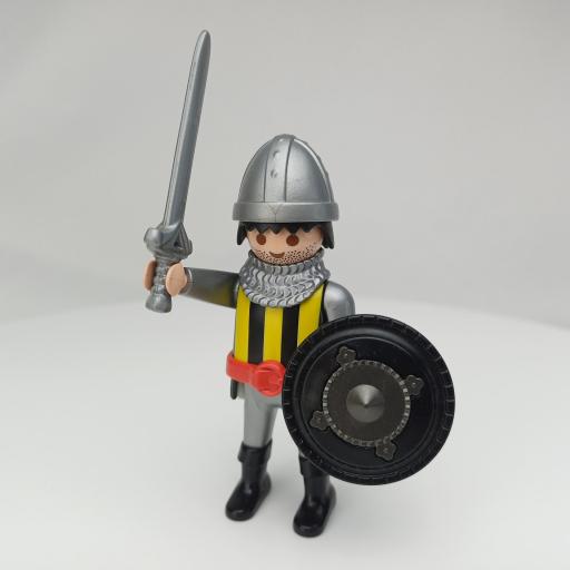 PLAYMOBIL GUERRERO CABALLERO MEDIEVAL MUÑECO CLICK  MOD1099