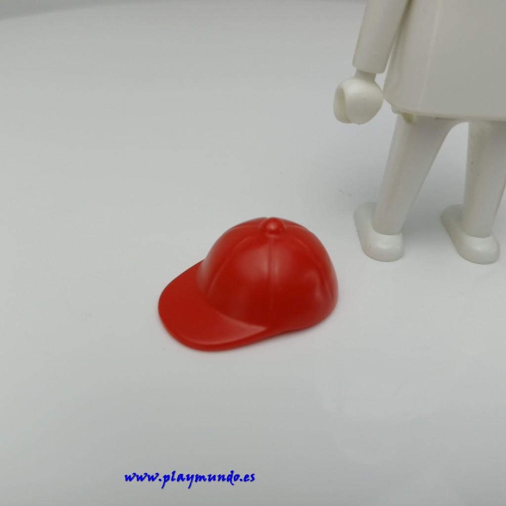 PLAYMOBIL GORRA ROJA mod087