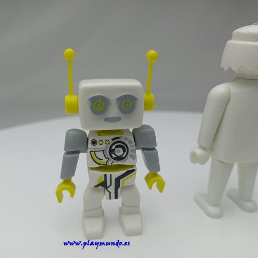 PLAYMOBIL ROBOT MOD18