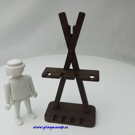 PLAYMOBIL ARMERO MEDIEVAL mod2