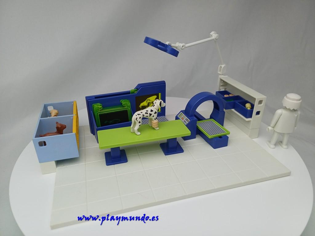 PLAYMOBIL CLINICA VETERINARIA CON ANIMALES