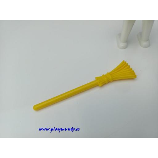 PLAYMOBIL ESCOBA  [0]