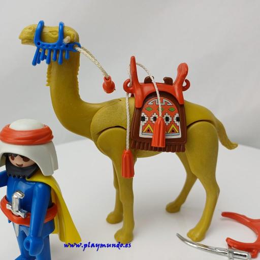 PLAYMOBIL 3586 ARABE BEDUINO CON CAMELLO {1980 - 1988) [2]