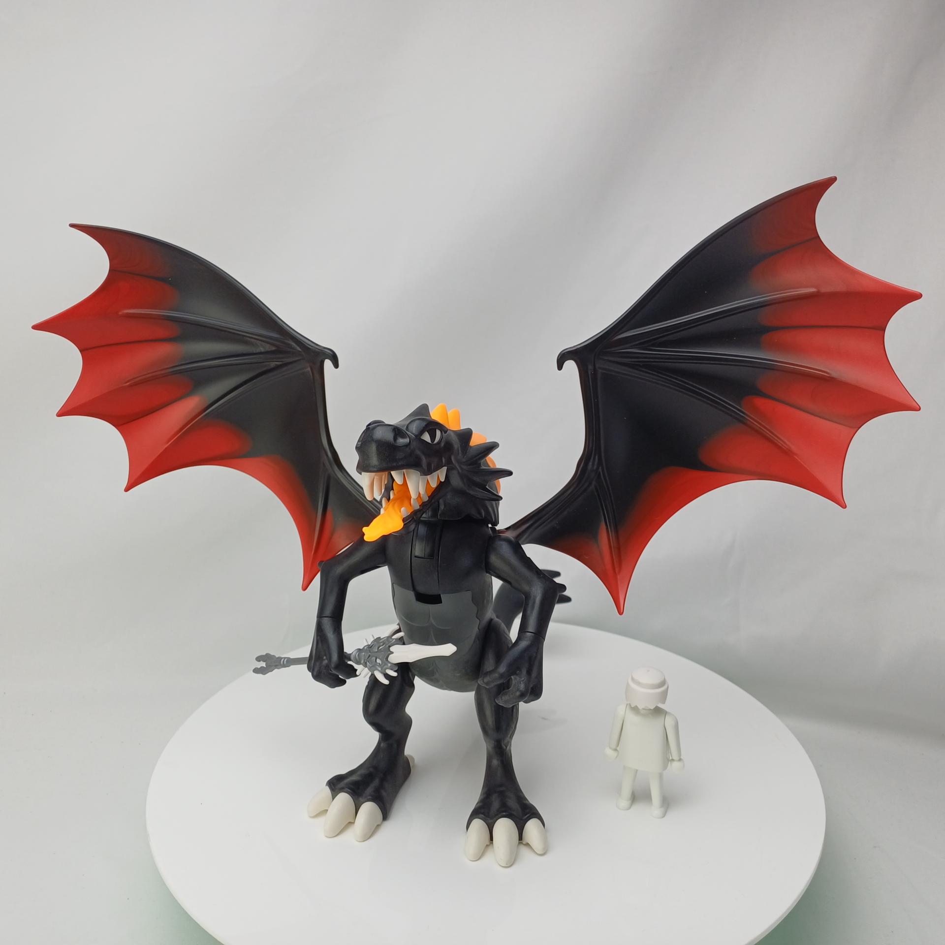 PLAYMOBIL DRAGON CON LUZ DE LA REF. 5482