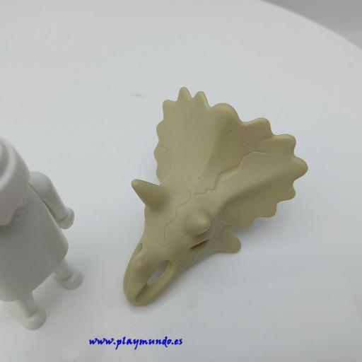 PLAYMOBIL CALAVERA TRICERATOPS DINOSAURIO [1]