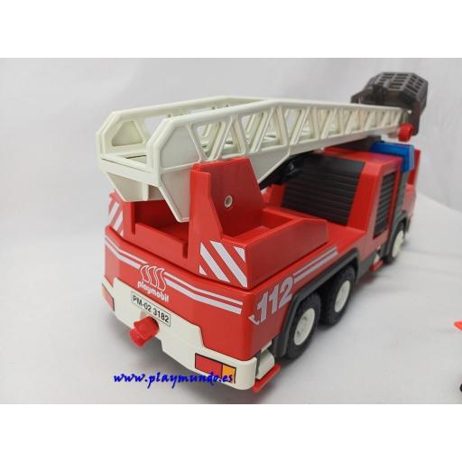 PLAYMOBIL  3182 CAMION DE BOMBEROS (AÑO 2002) Con luces. [5]