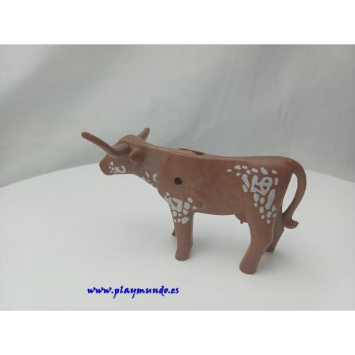 ​PLAYMOBIL VACA  CUERNOS LARGOS (CUERNO ROTO) [1]
