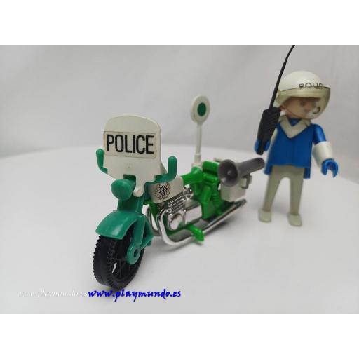 PLAYMOBIL 3572 POLICIA CON MOTO ( AÑO 1979)  [3]