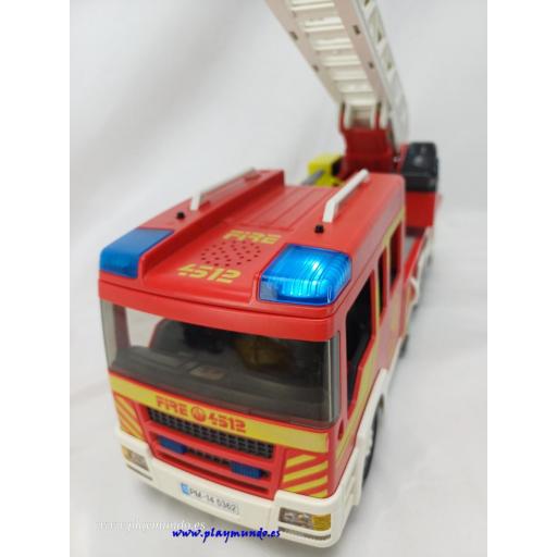 PLAYMOBIL  CAMION DE BOMBEROS [3]