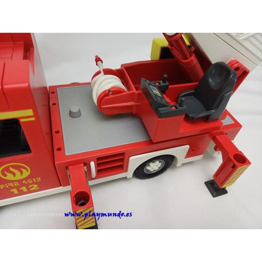 PLAYMOBIL  CAMION DE BOMBEROS [6]