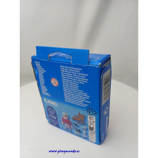 PLAYMOBIL 71172 SPECIAL ABUELA CON GATOS (caja abollada) [0]