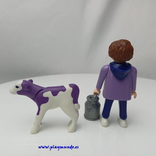 PLAYMOBIL 70263 CHICO CON TERNERO EDICION MILKA (AÑO 2020) [1]