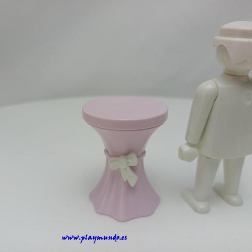 PLAYMOBIL MESA ALTA MOBILIARIO  mod085