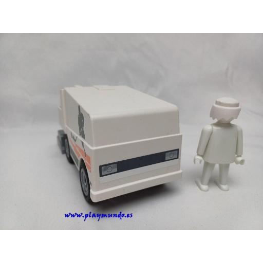 PLAYMOBIL MAQUINA ALISADORA DE HIELO HOCKEY PATINAJE [4]