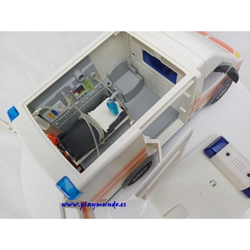PLAYMOBIL AMBULANCIA MOD042 [5]