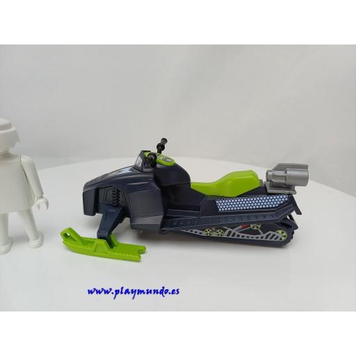 PLAYMOBIL MOTO DE NIEVE  [2]