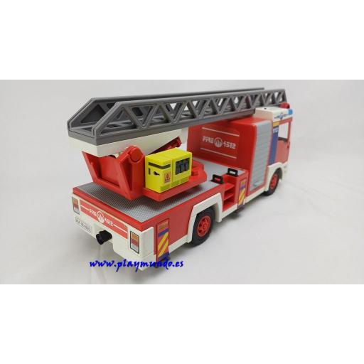 PLAYMOBIL  CAMION DE BOMBEROS mod02 [3]