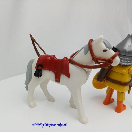 PLAYMOBIL 4926 GUERRERO MONGOL CON CABALLO (AÑO 2010) [4]