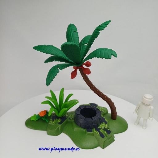 PLAYMOBIL PALMERA CON POZO MOD012 [2]
