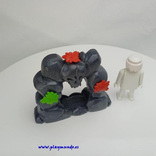 PLAYMOBIL ROCA PIRATA CALAVERA [1]